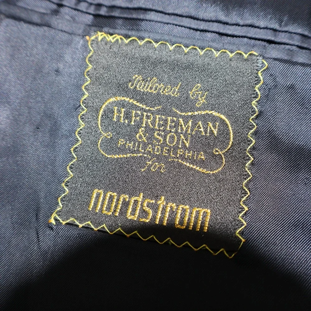 H. Freeman & Son‎ Navy Blue Wool Blazer Nordstrom Gold Buttons Made in USA Mens